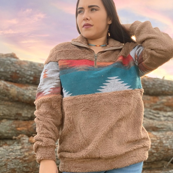 🔥HOST PICK🔥Aztec Sherpa Pullover - Picture 5 of 8